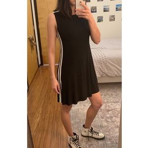 Chic Shift Dress 🖤